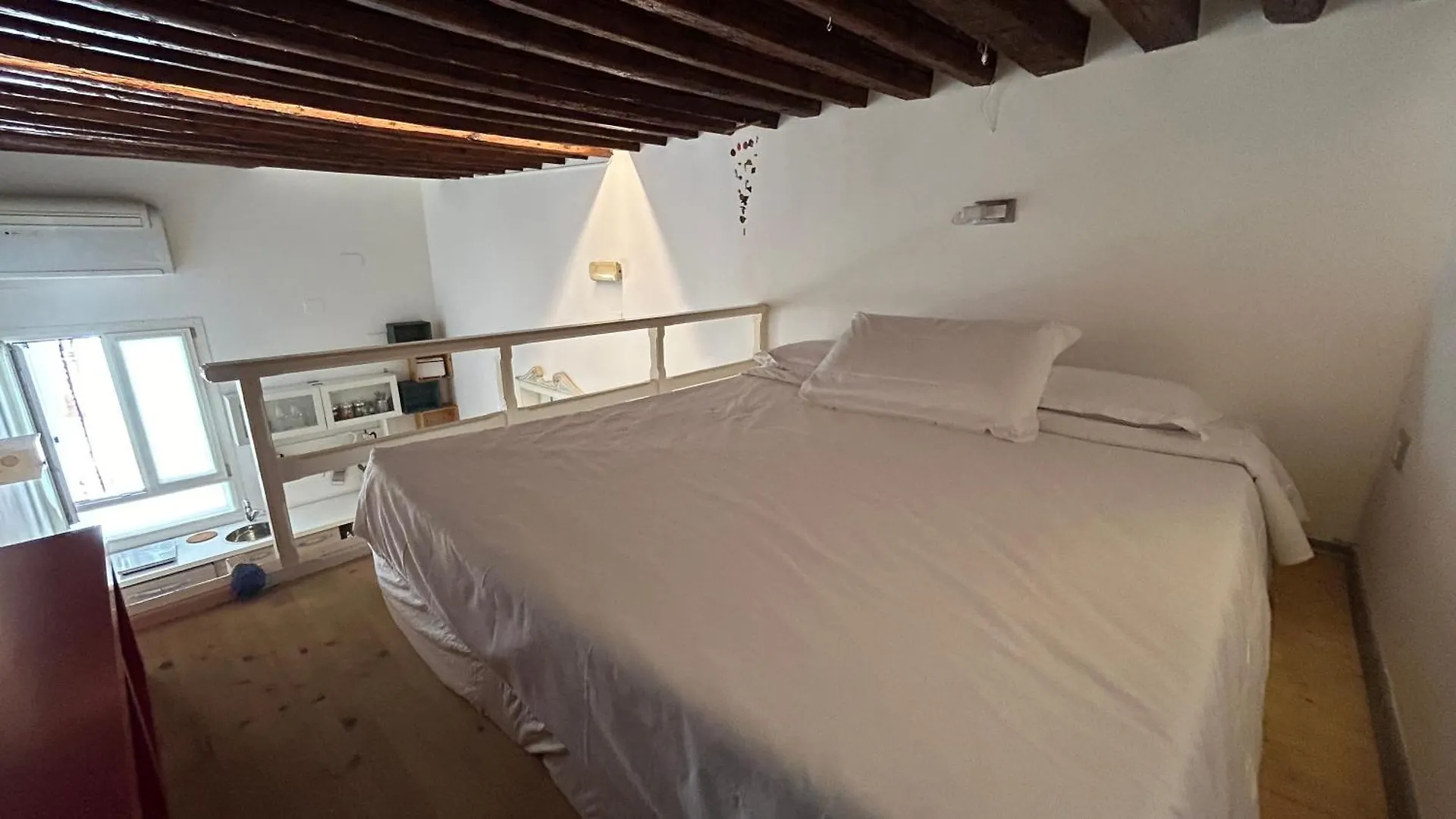 Elegant Apartments In Biennale By Bricola Apartments Venice Italy
