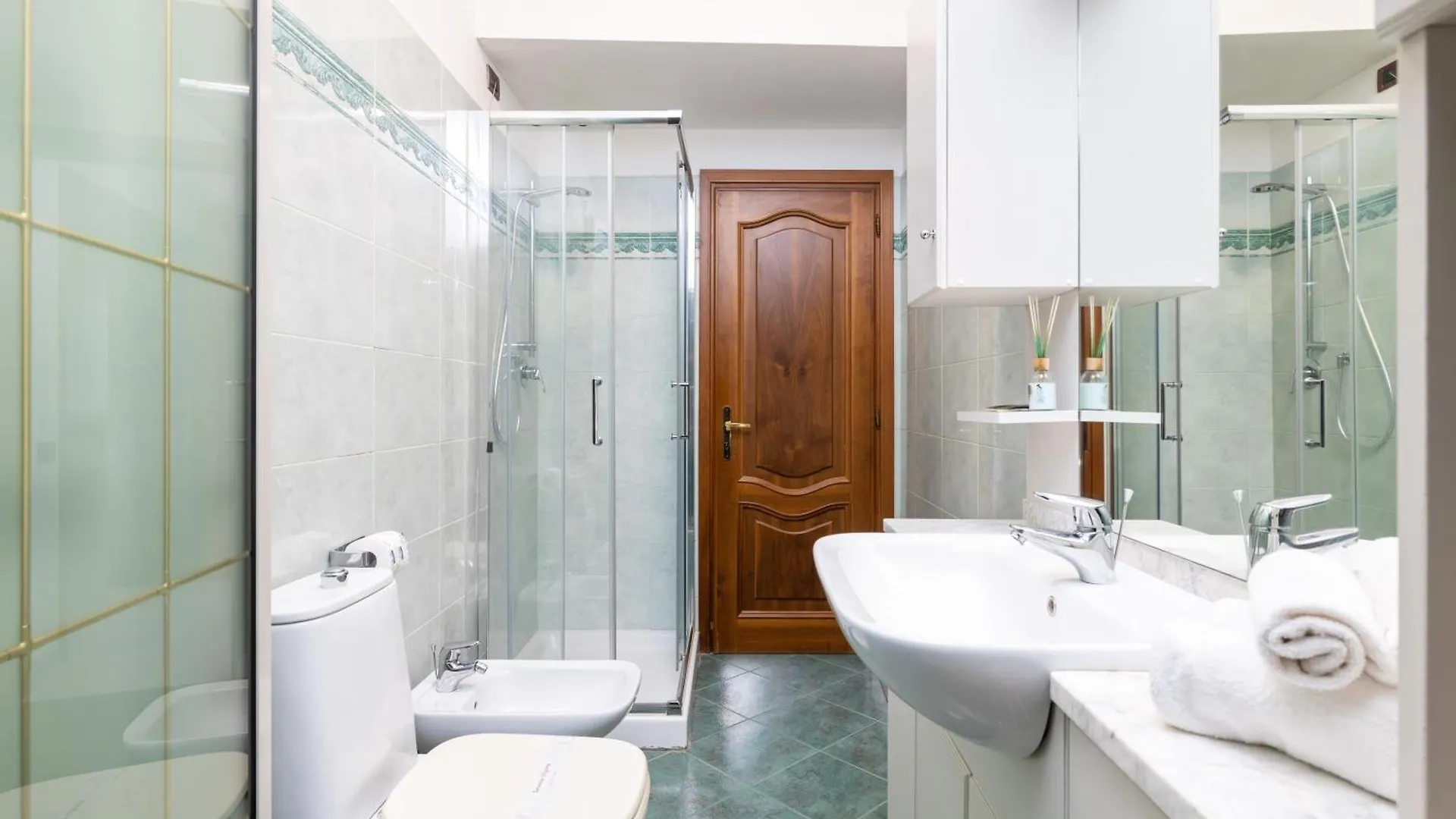 Elegant Apartments In Biennale By Bricola Apartments Venice