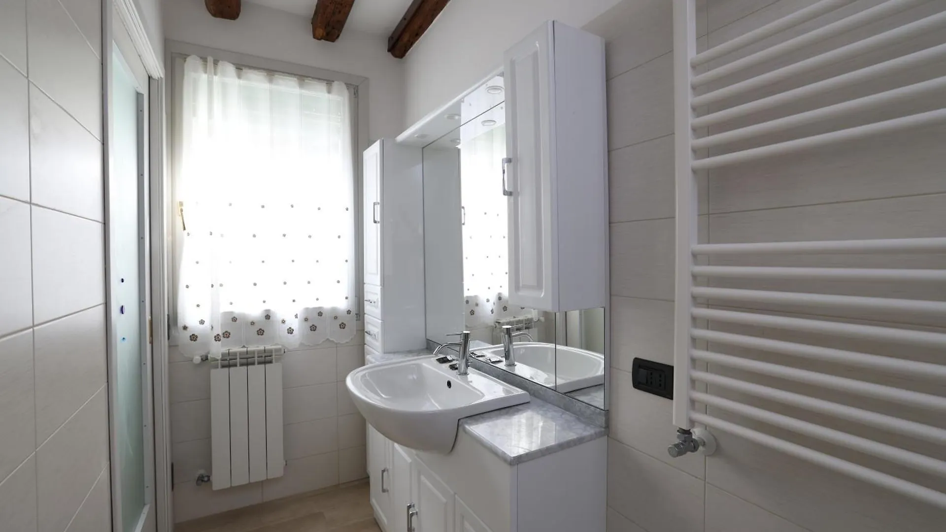 Elegant Apartments In Biennale By Bricola Apartments Venice 0*,  Italy