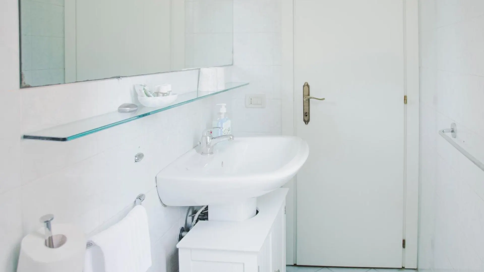 Elegant Apartments In Biennale By Bricola Apartments Venice