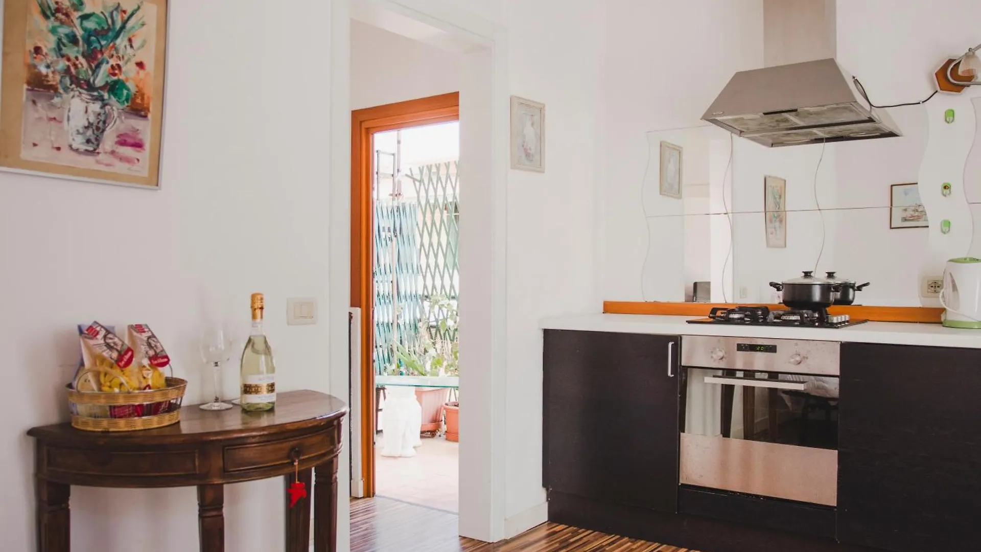 Elegant Apartments In Biennale By Bricola Apartments Venice Italy