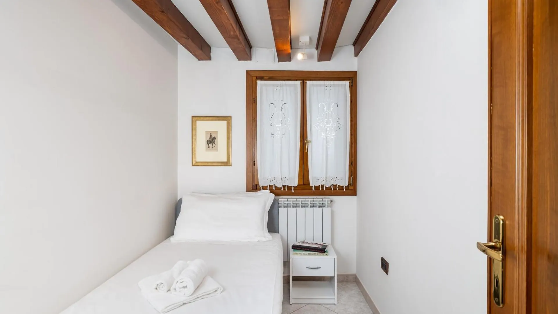 Elegant Apartments In Biennale By Bricola Apartments Benátky